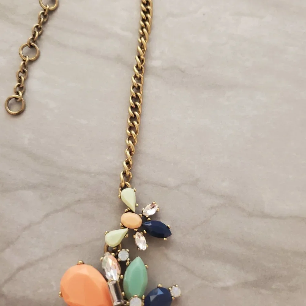 ✨ J.Crew Rhinestone Crystals Cluster Stacked Colorful Statement Necklace ✨